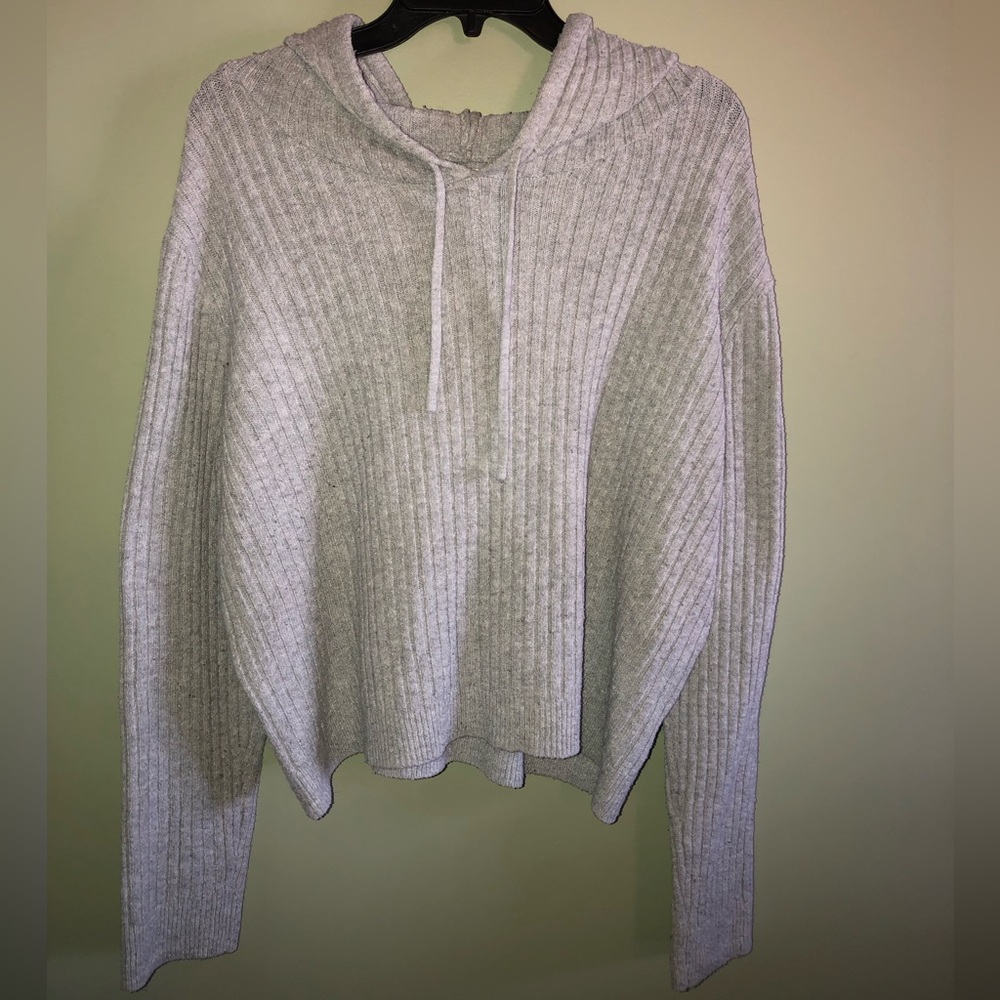 Gray hoodie crop top
